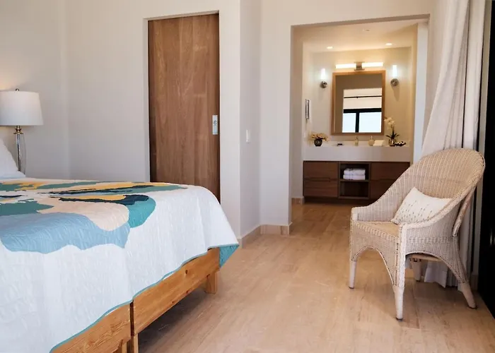 Amazing Beachfront Casa Del Mar Penthouse *
